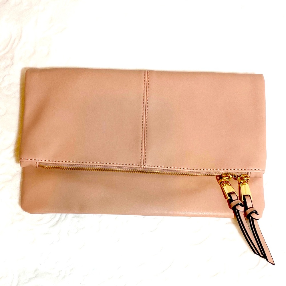 Kaari Blue Blush Clutch